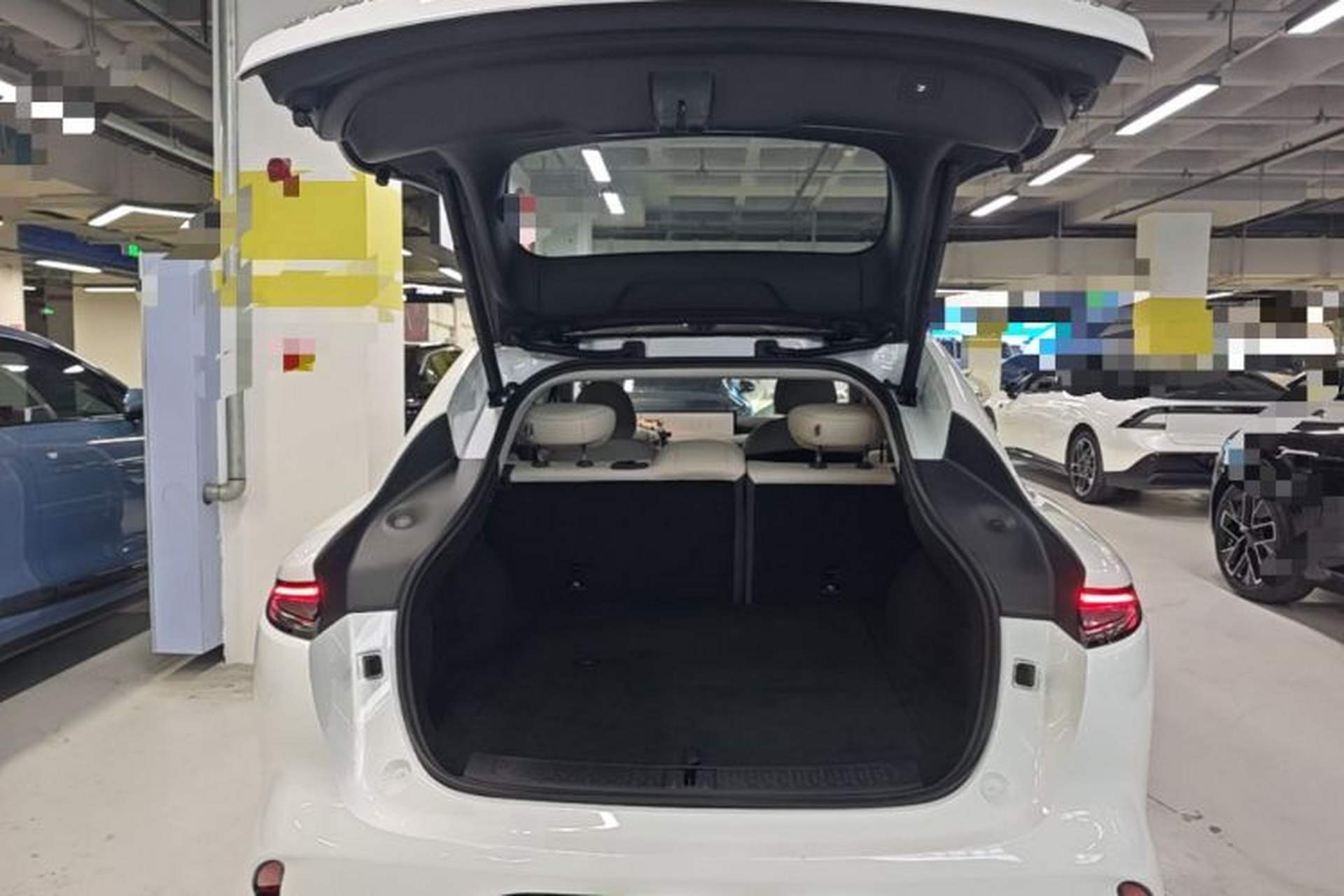 Used IM LS6 2025 Lingxi Intelligent Driving Edition Trunk