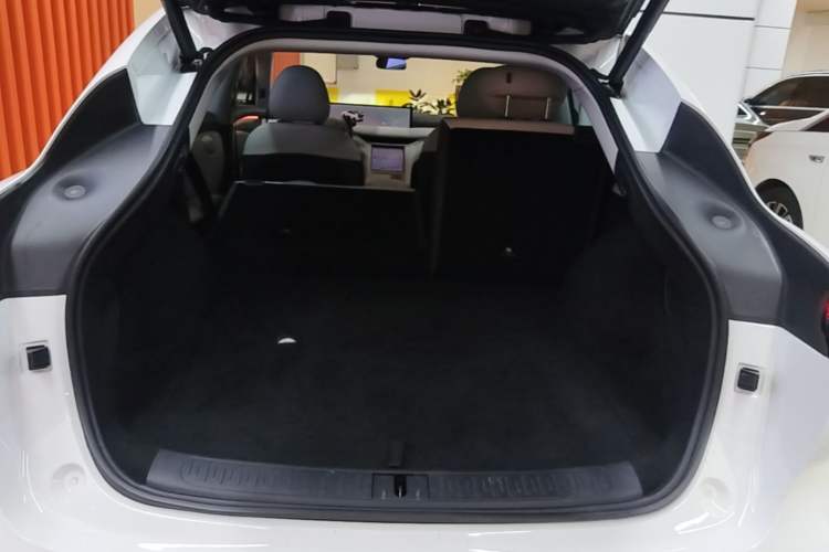 Used IM LS6 2025 Lingxi Intelligent Driving Edition Trunk