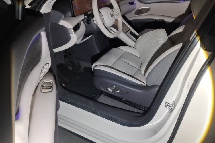 Used IM LS6 2025 Long-Range Lingxi Smart Enjoyment Edition Driver Seat
