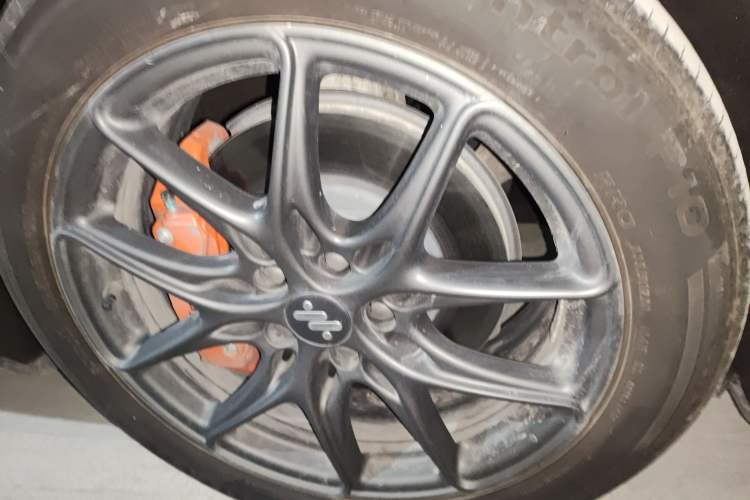 Used IM LS6 2025 Lingxi Intelligent Driving Edition Right Front Wheel Hub