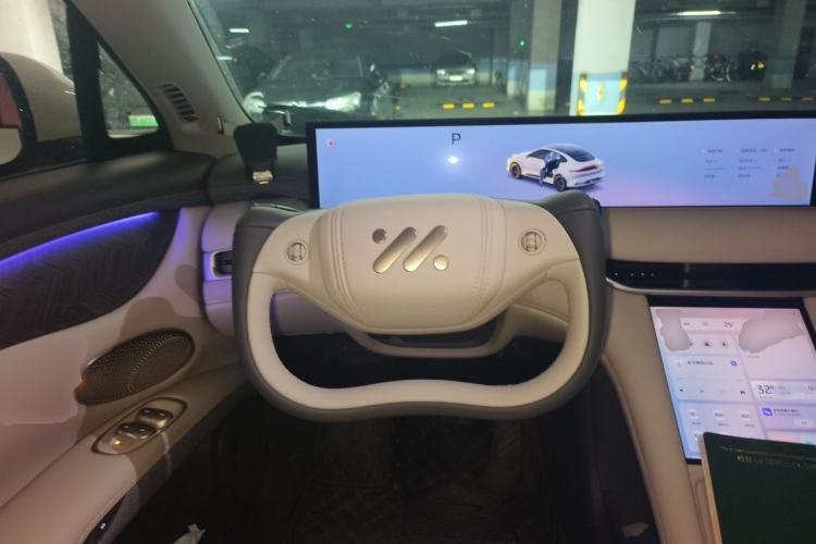 Used IM LS6 2025 Long-Range Lingxi Smart Enjoyment Edition Steering Wheel