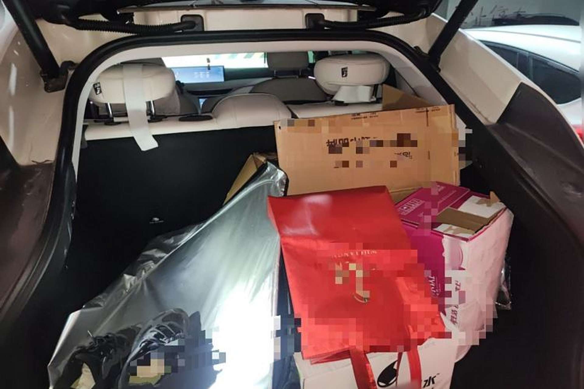 Used IM LS6 2025 Lingxi Intelligent Driving Edition Trunk