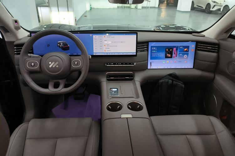 Used IM LS6 2026 Model Range-Extending 66 Max+ Center Console
