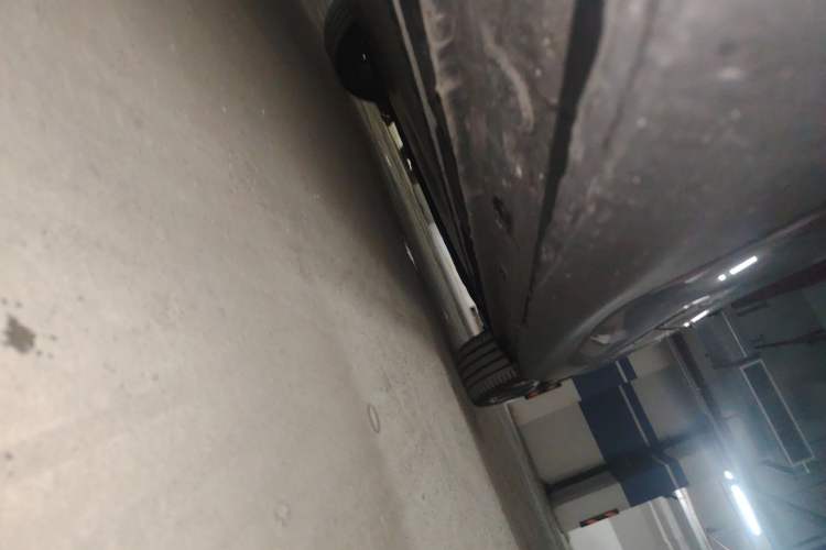 Used IM LS6 2026 Model Pure Electric Max Chassis Rear Right