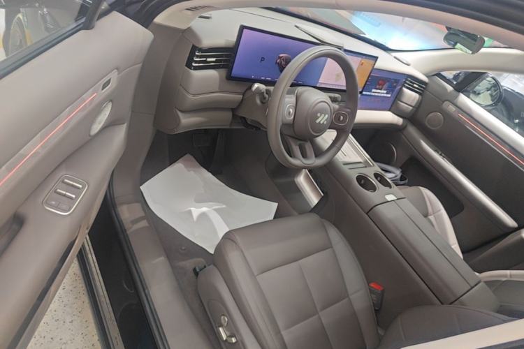 Used IM LS6 2026 Model Range-Extending 66 Max+ Driver Seat