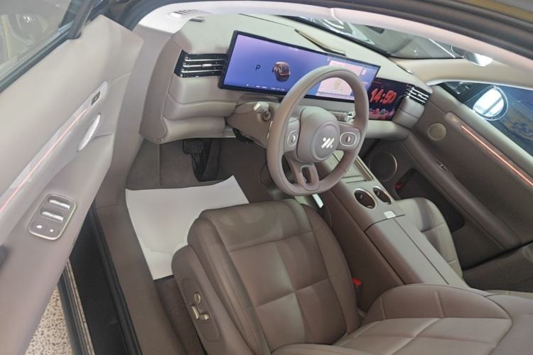 Used IM LS6 2026 Model Range-Extending 66 Max+ Driver Seat