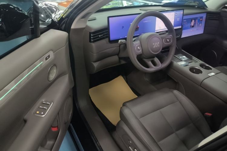 Used IM LS6 2026 Model Range-Extending 66 Max+ Driver Seat