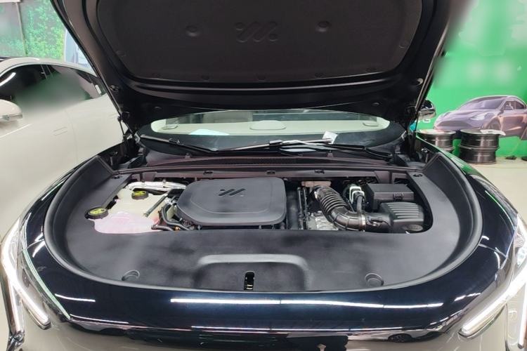 Used IM LS6 2026 Model Range-Extending 66 Max+ Engine Bay
