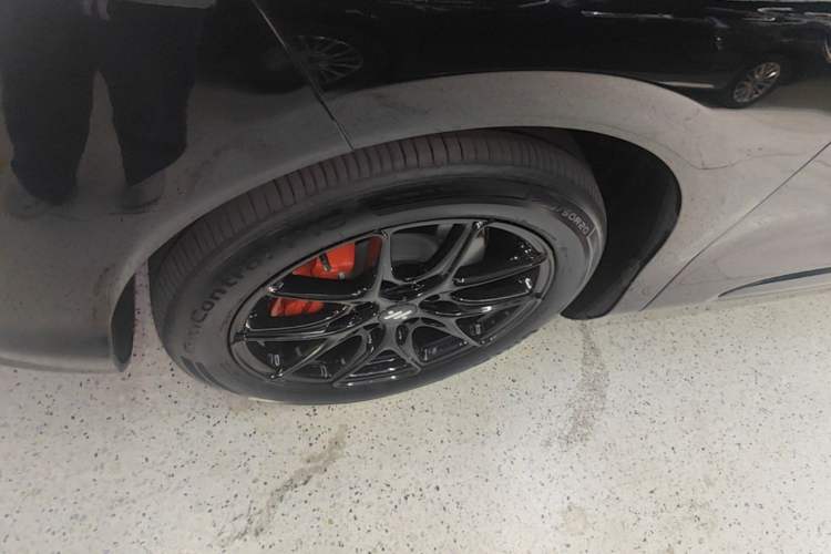 Used IM LS6 2026 Model Range-Extending 66 Max+ Exterior 2