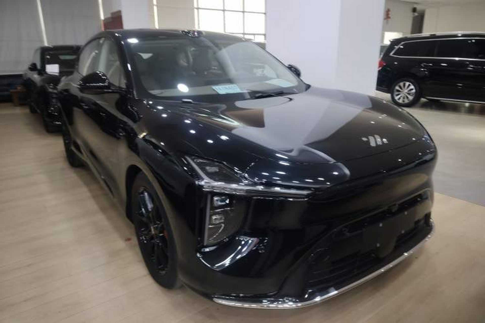 Used IM LS6 2026 Model Range-Extending 66 Max+ Exterior 2