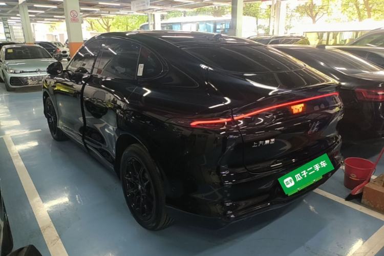 Used IM LS6 2026 Model Range-Extending 66 Max+ Exterior 2
