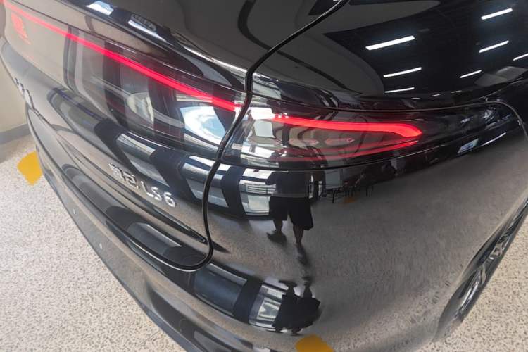 Used IM LS6 2026 Model Range-Extending 66 Max+ Exterior 3