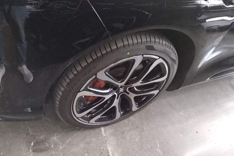 Used IM LS6 2026 Model Range-Extending 66 Max Exterior 4