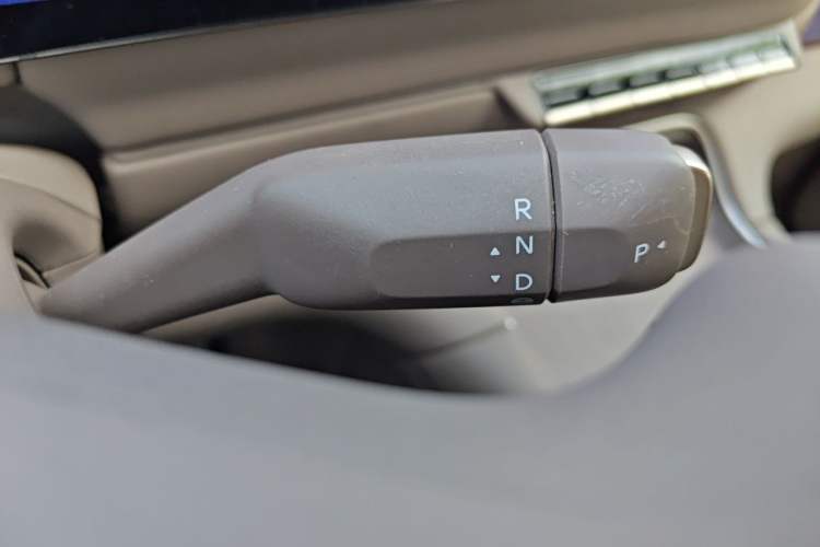 Used IM LS6 2026 Model Range-Extending 66 Max+ Gear Lever