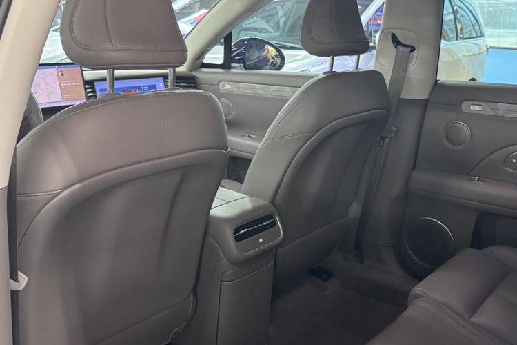 Used IM LS6 2026 Model Pure Electric Pro Max Interior 6