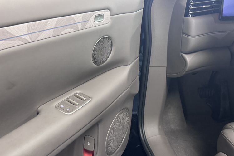 Used IM LS6 2026 Model Pure Electric Pro Max Interior 7
