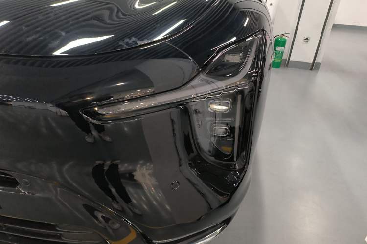 Used IM LS6 2026 Model Range-Extending 66 Max+ Left Front Headlight