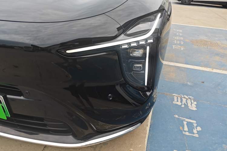 Used IM LS6 2026 Model Range-Extending 66 Max+ Left Front Headlight