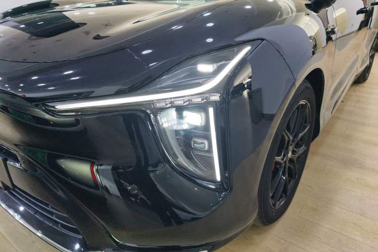 Used IM LS6 2026 Model Range-Extending 66 Max+ Left Front Headlight