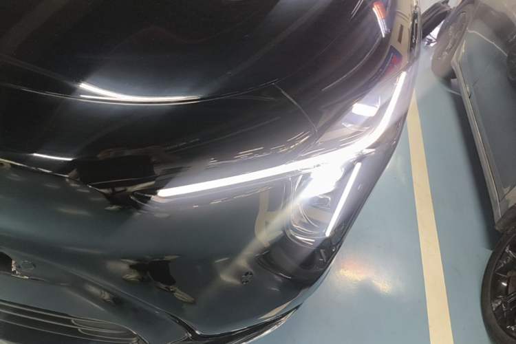 Used IM LS6 2026 Model Range-Extending 66 Max+ Left Front Headlight