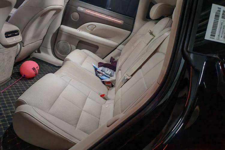 Used IM LS6 2026 Model Range-Extending 52 Max Left Rear Seat