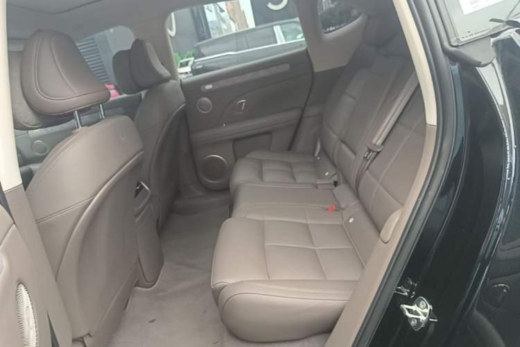 Used IM LS6 2026 Model Range-Extending 66 Max+ Left Rear Seat