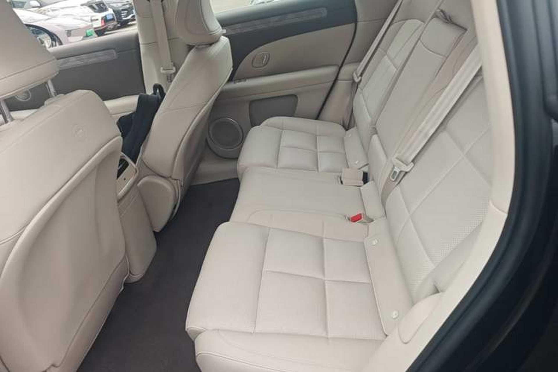 Used IM LS6 2026 Model Pure Electric Max Left Rear Seat