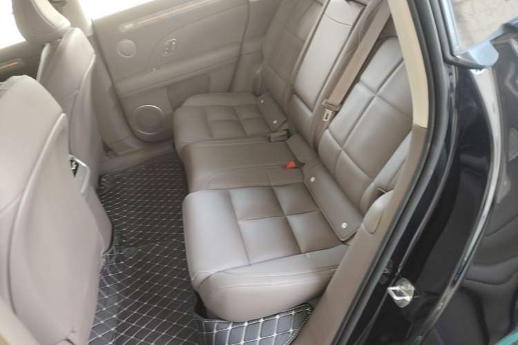 Used IM LS6 2026 Model Range-Extending 66 Max+ Left Rear Seat