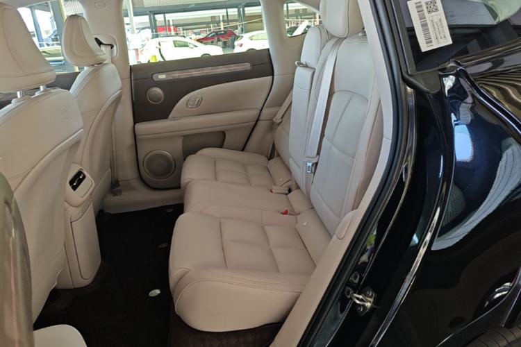 Used IM LS6 2026 Model Pure Electric Max+ Left Rear Seat