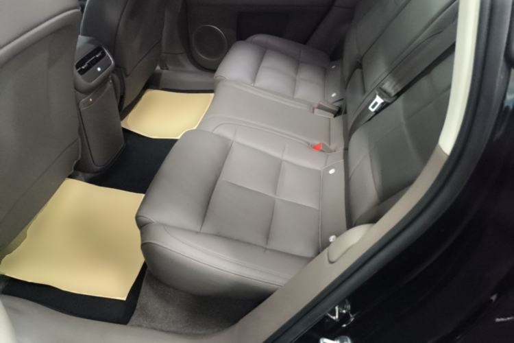 Used IM LS6 2026 Model Range-Extending 66 Max+ Left Rear Seat