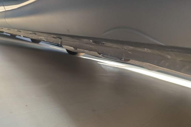 Used IM LS6 2026 Model Range-Extending 66 Max+ Left Side Sill