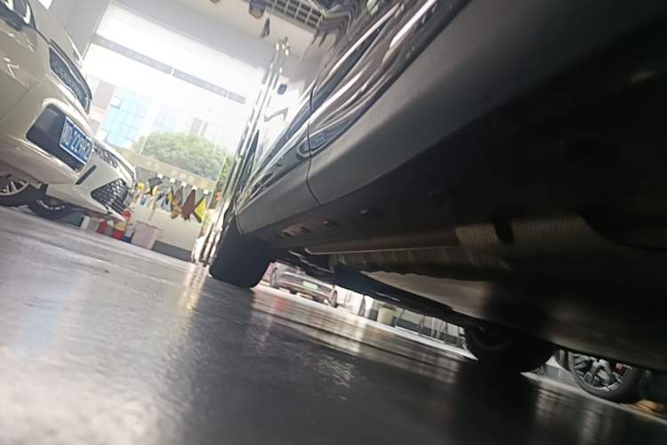 Used IM LS6 2026 Model Range-Extending 66 Max+ Left Side Sill