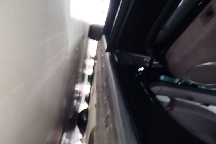 Used IM LS6 2026 Model Range-Extending 66 Max+ Left Side Sill