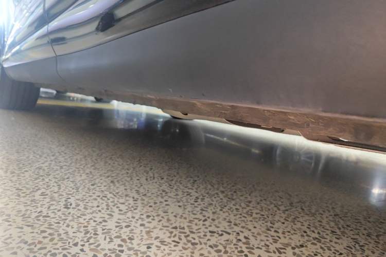 Used IM LS6 2026 Model Range-Extending 66 Max+ Left Side Sill