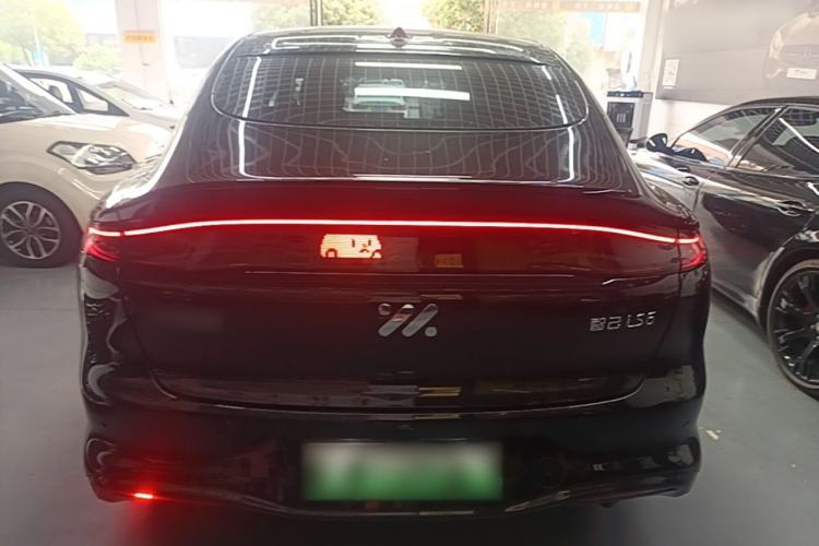Used IM LS6 2026 Model Range-Extending 66 Max+ Rear
