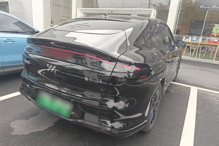Used IM LS6 2026 Model Range-Extending 66 Max+ Rear Right 45 Deg