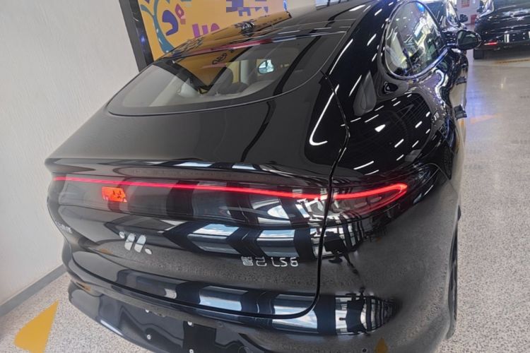 Used IM LS6 2026 Model Range-Extending 66 Max+ Rear