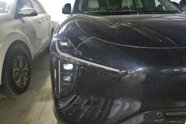 Used IM LS6 2026 Model Range-Extending 52 Max Right Front Headlight
