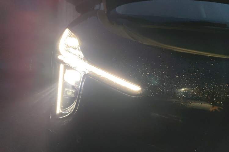 Used IM LS6 2026 Model Pure Electric Max Right Front Headlight