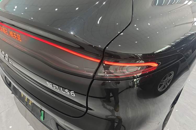 Used IM LS6 2026 Model Range-Extending 52 Max Right Rear Taillight