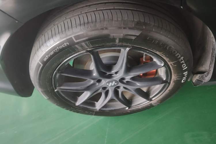 Used IM LS6 2026 Model Range-Extending 66 Max+ Right Rear Wheel Hub