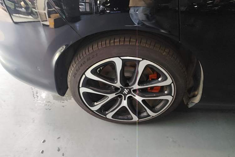 Used IM LS6 2026 Model Range-Extending 66 Max+ Right Rear Wheel Hub