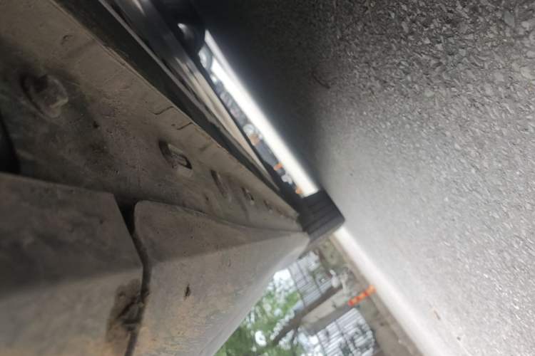 Used IM LS6 2026 Model Pure Electric Pro Max Right Side Sill