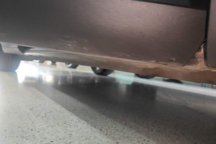 Used IM LS6 2026 Model Range-Extending 66 Max+ Right Side Sill