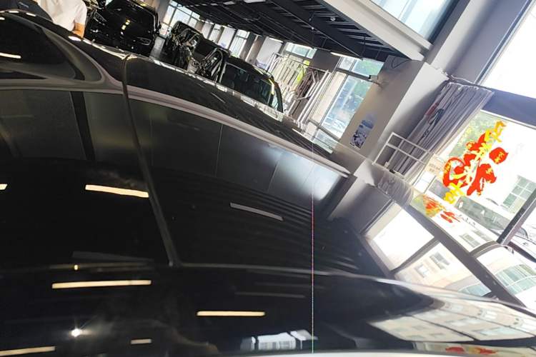 Used IM LS6 2026 Model Range-Extending 66 Max+ Roof