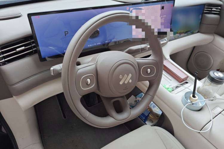 Used IM LS6 2026 Model Range-Extending 66 Max Steering Wheel