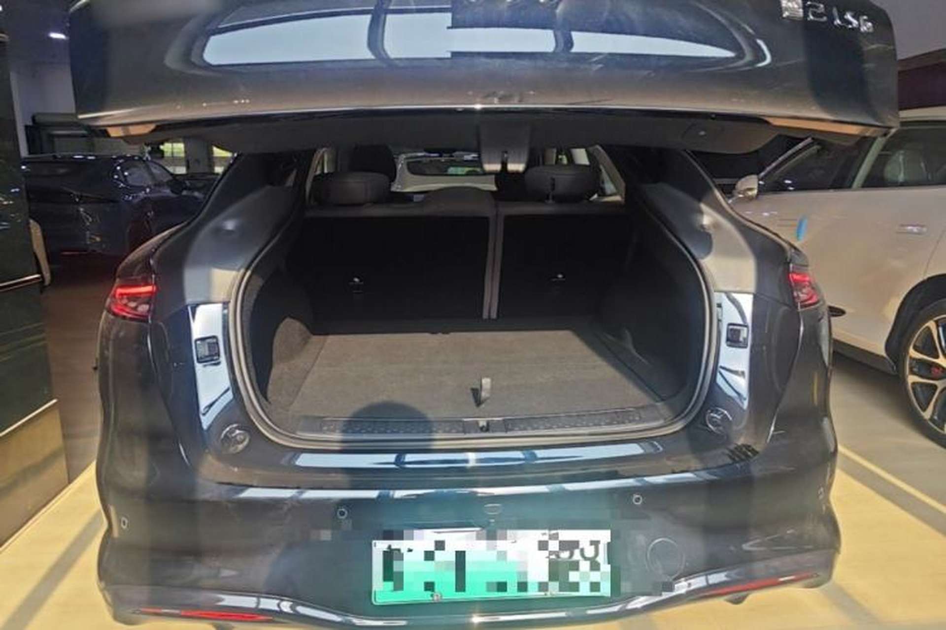 Used IM LS6 2026 Model Range-Extending 66 Max+ Trunk
