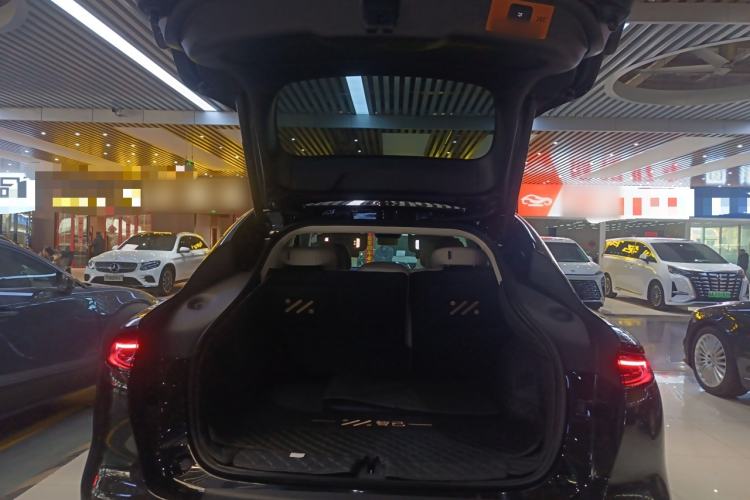 Used IM LS6 2026 Model Range-Extending 52 Max Trunk
