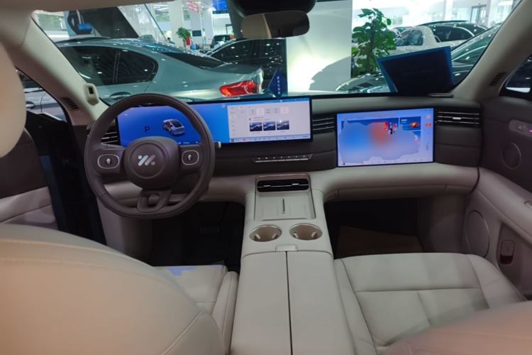 Used IM LS6 2026 Model Range-Extending 66 Max+ Center Console