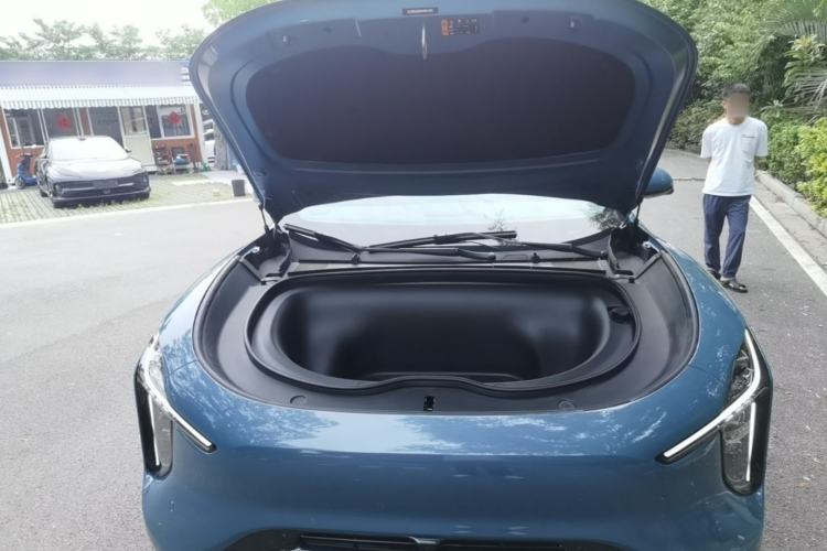 Used IM LS6 2026 Model Pure Electric Max Engine Bay